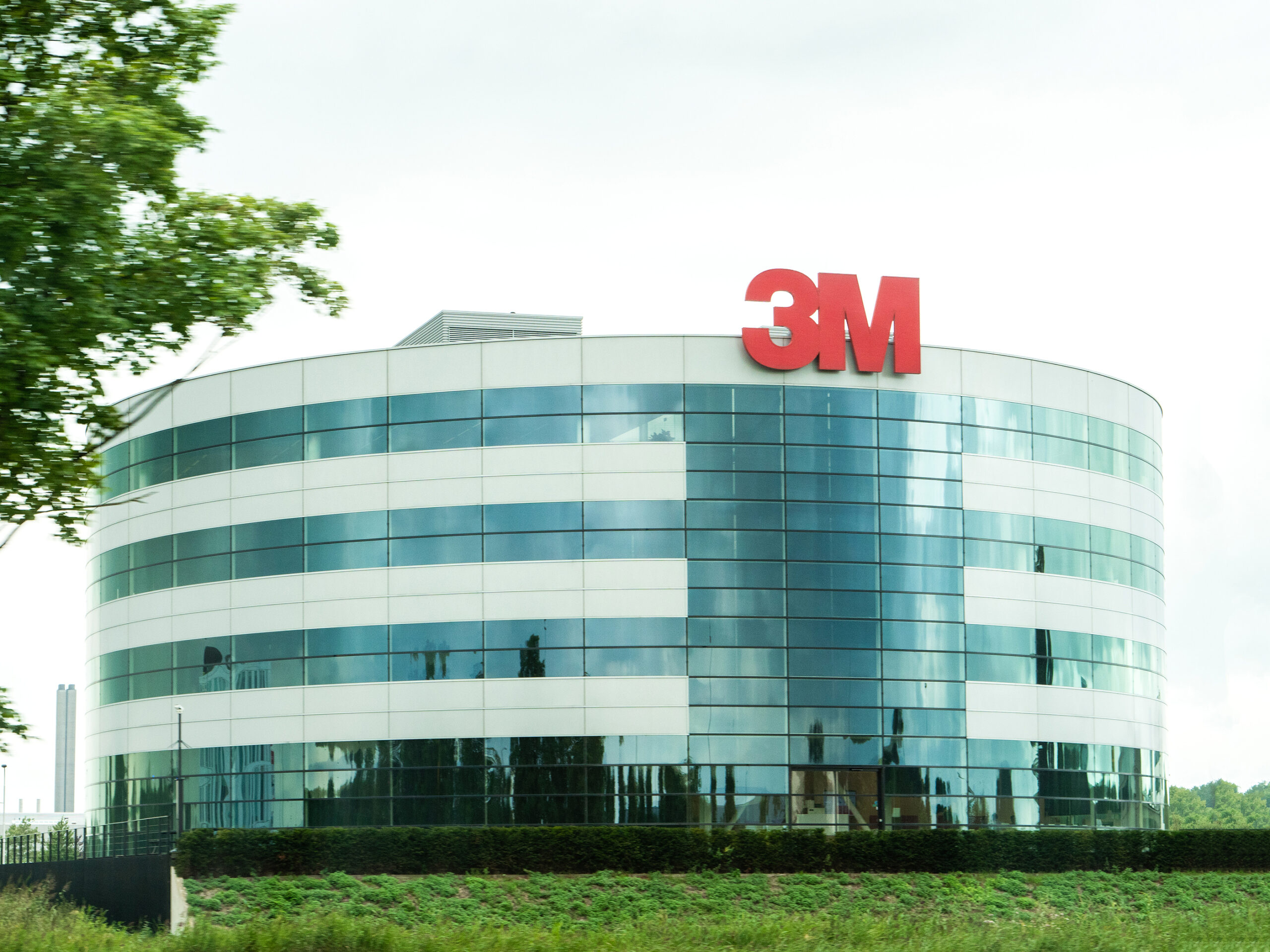 Judge’s Ruling Means 3M Subsidiary Can’t Use Bankruptcy to Settle Defective Ear Plug Lawsuits